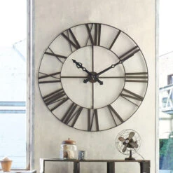 Horloge Métal Chiffres Romains Chocolat Atmosphera -Noël Décorations Magasin horloge metal chiffres romains chocolat 1