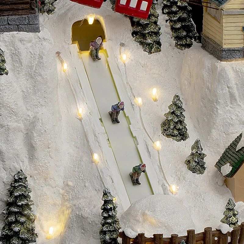 Village De Noël Cours De Ski Lumineux Et Animé 2 Village De Noël Cours De Ski Lumineux Et Animé – Image 2